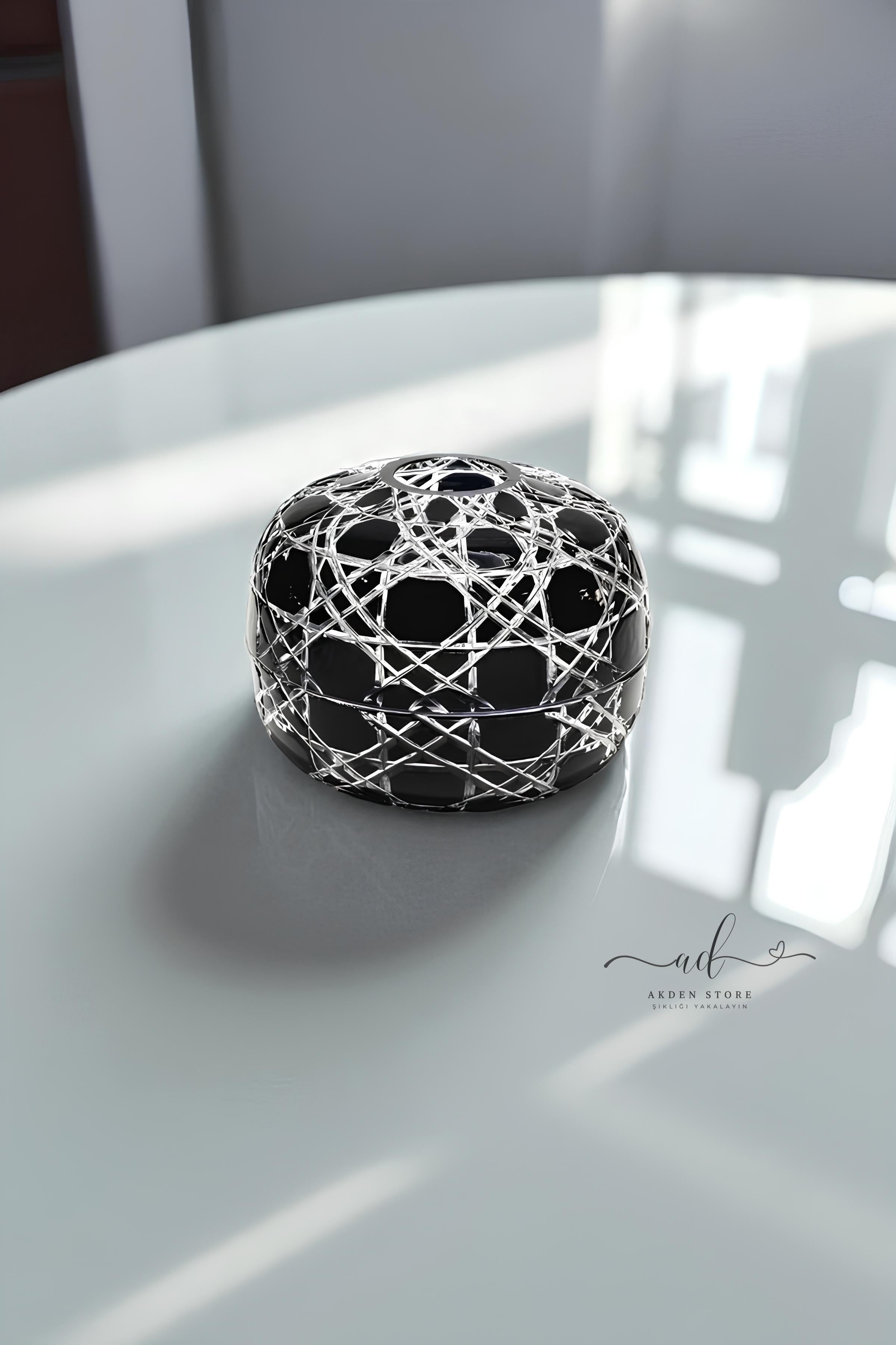 Velin Series Small Napkin Holder